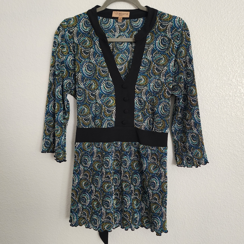 Notations multi-colored pleated v-neck blouse size 1X